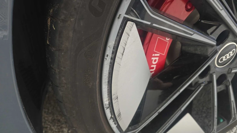 Audi E-Tron GT CARFAX АВТО КРЕДИТ , снимка 16 - Автомобили и джипове - 52724848