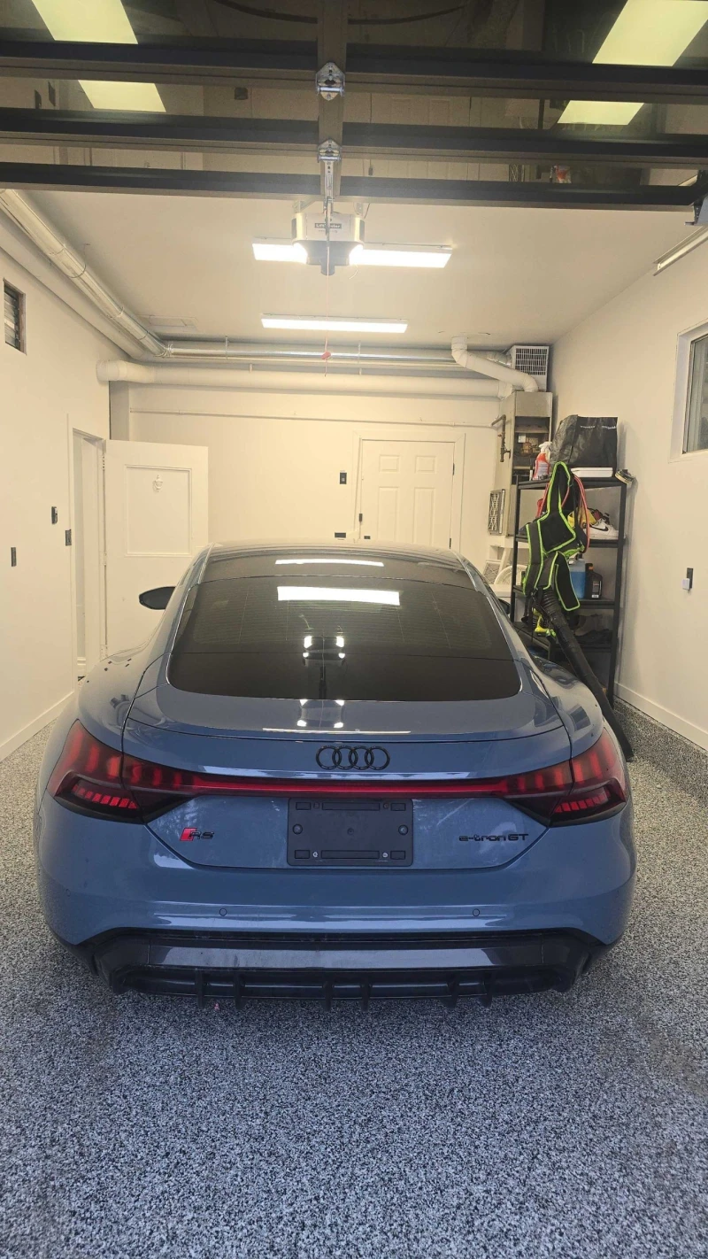 Audi E-Tron GT CARFAX АВТО КРЕДИТ , снимка 7 - Автомобили и джипове - 52724848