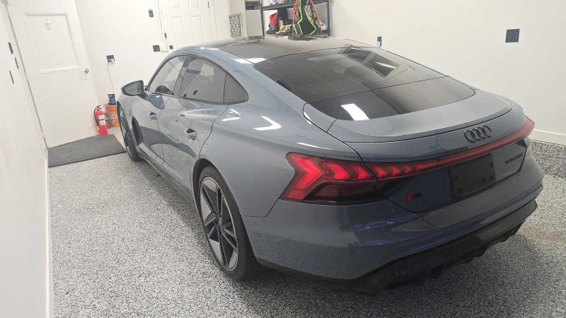 Audi E-Tron GT CARFAX АВТО КРЕДИТ , снимка 4 - Автомобили и джипове - 52724848