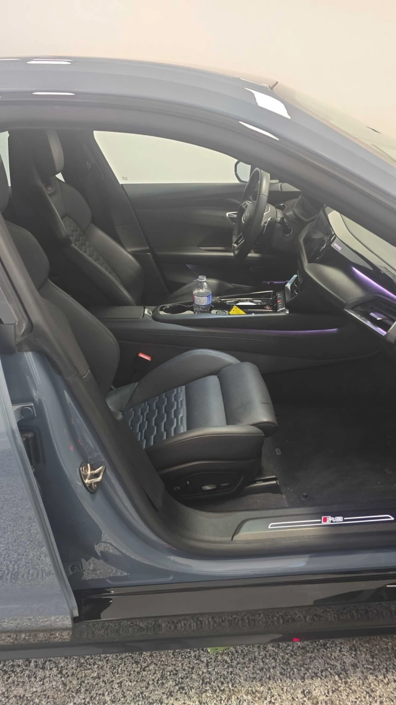 Audi E-Tron GT CARFAX АВТО КРЕДИТ , снимка 15 - Автомобили и джипове - 52724848