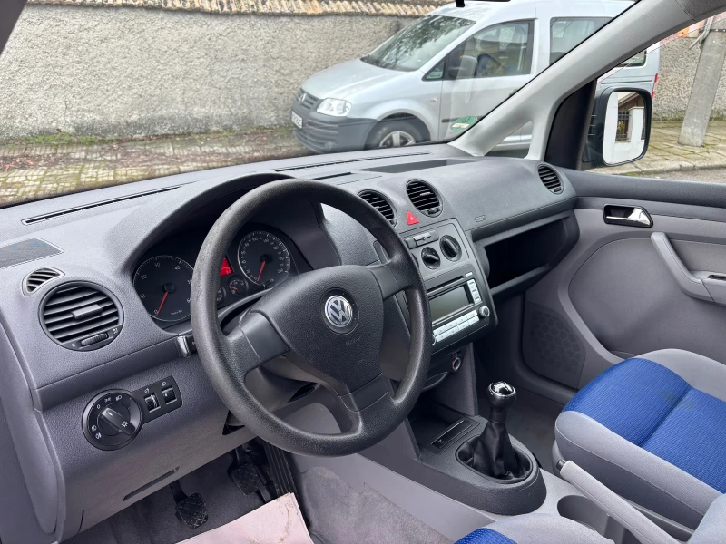 VW Caddy 1.9TDI, снимка 7 - Автомобили и джипове - 53359854