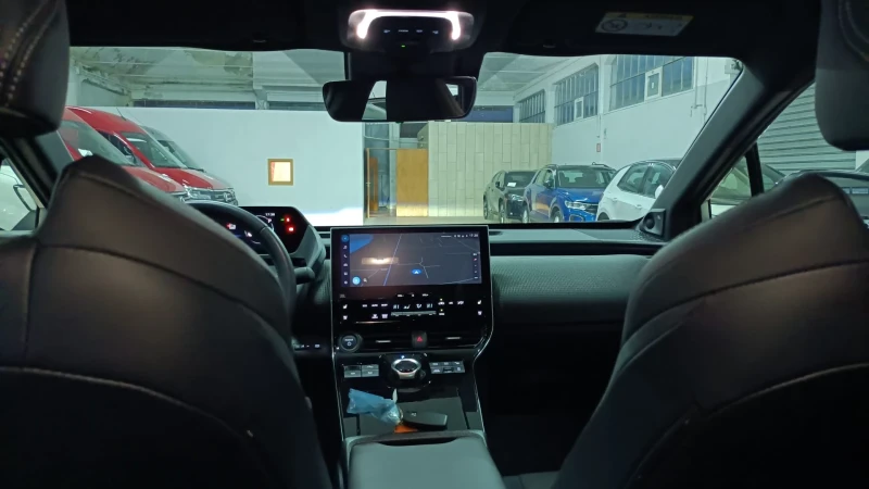 Toyota bZ4X ОЧАКВАН ВНОС/НОВА/AWD/JBL/Led/Kless/Гаранция, снимка 11 - Автомобили и джипове - 53387424