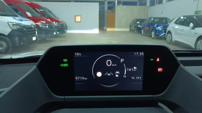 Toyota bZ4X ОЧАКВАН ВНОС/НОВА/AWD/JBL/Led/Kless/Гаранция, снимка 12 - Автомобили и джипове - 53387424