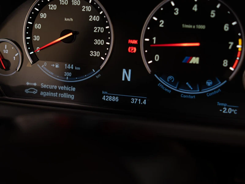 BMW M6 Gran Coupe* AвтоКредит* (ЦЕНА ДО БГ), снимка 8 - Автомобили и джипове - 53404204