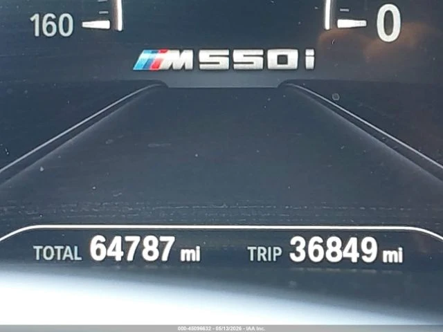 BMW 550 * M550I XDRIVE* ПОДГРЕВ* ОБДУХВАНЕ* HEAD-UP* ШИБИД, снимка 14 - Автомобили и джипове - 54624129