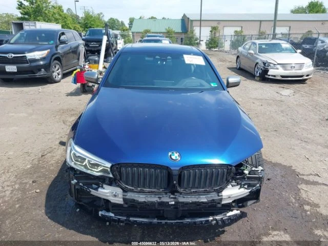 BMW 550 * M550I XDRIVE* ПОДГРЕВ* ОБДУХВАНЕ* HEAD-UP* ШИБИД, снимка 11 - Автомобили и джипове - 54624129