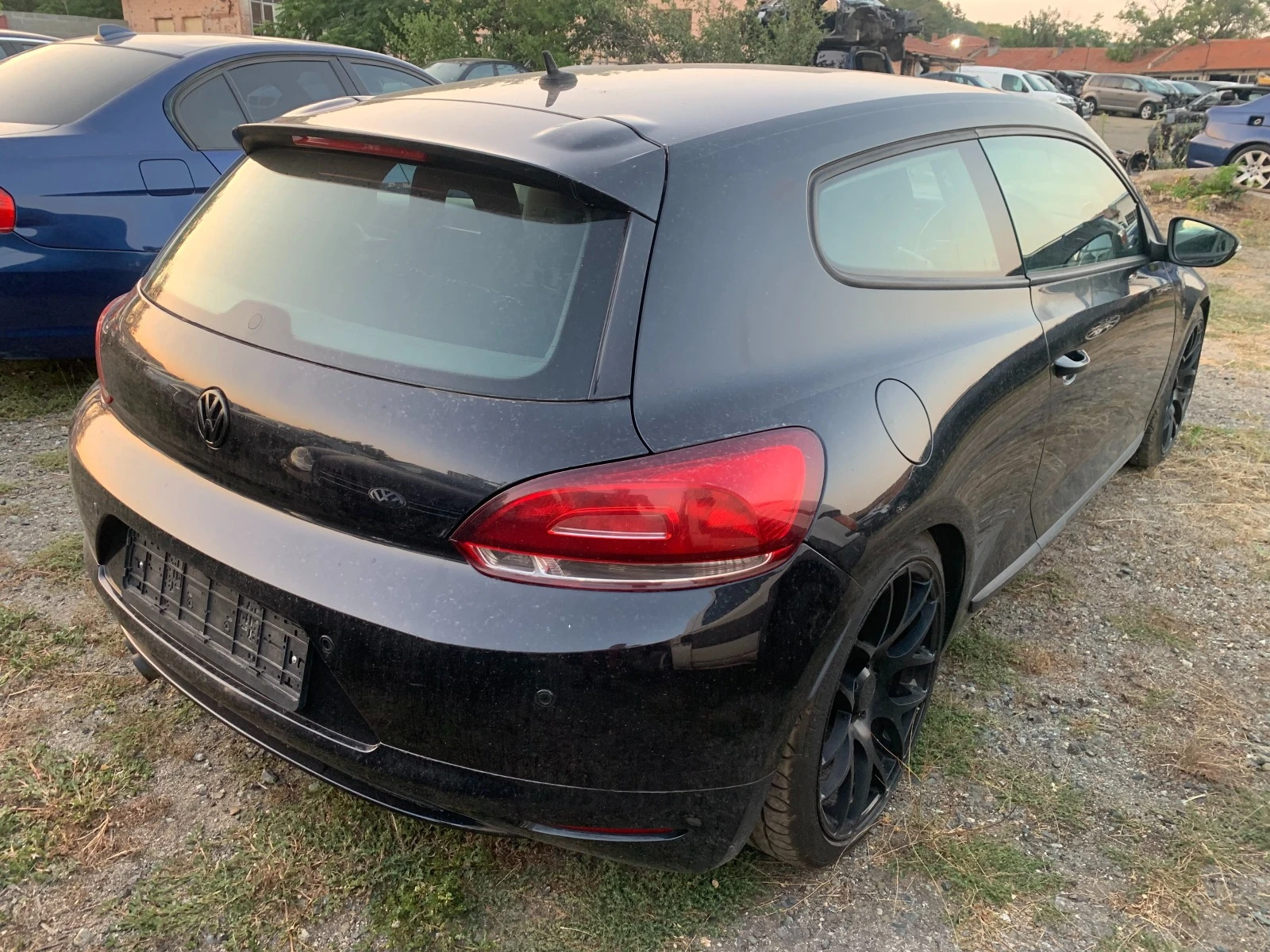 VW Scirocco 2.0tdi 170HP - изображение 4