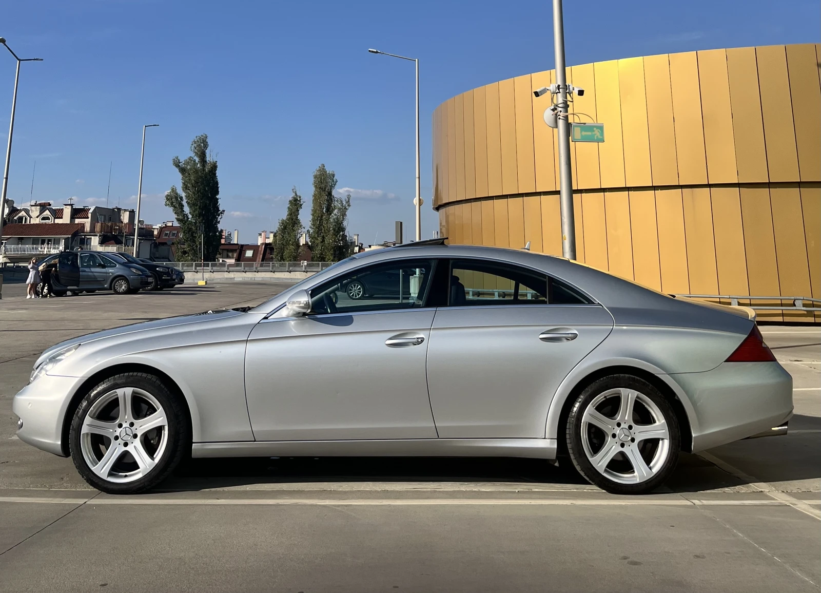 Mercedes-Benz CLS 350 CGI - изображение 3