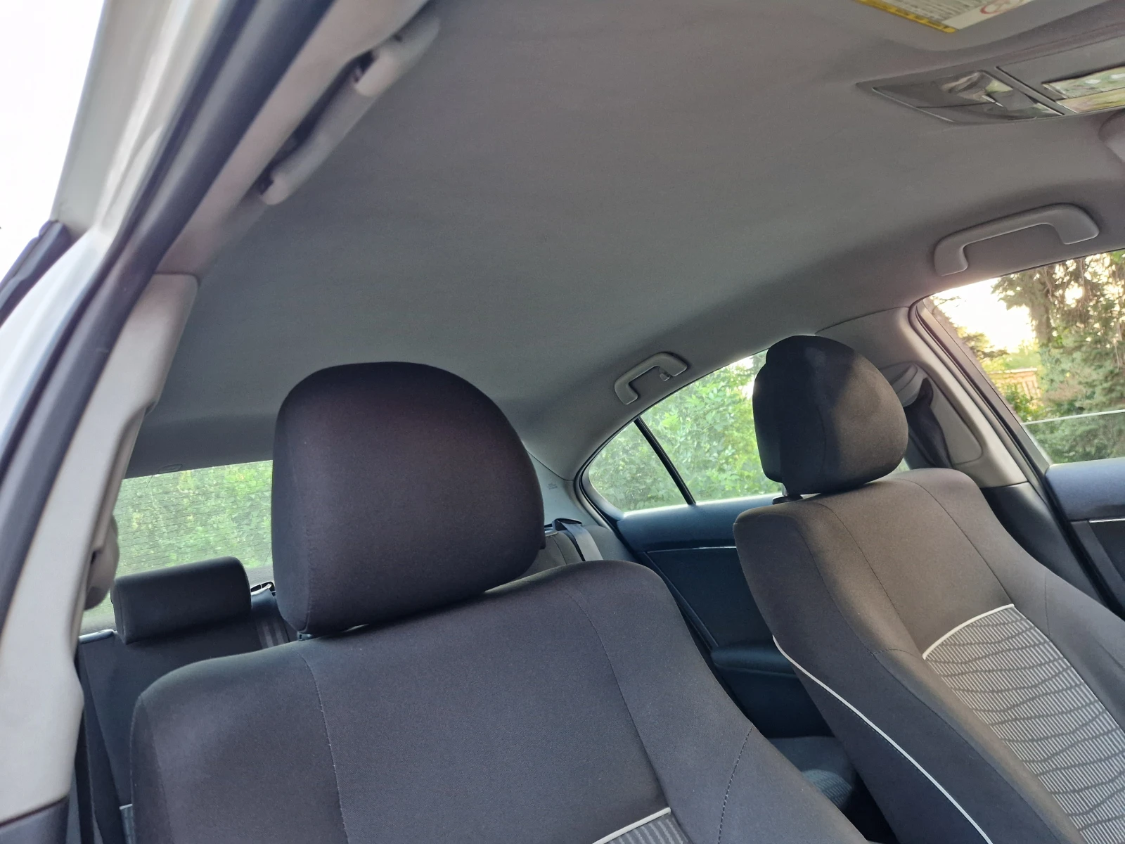 Toyota Avensis ГАЗ/1, 6 132к.с - изображение 9