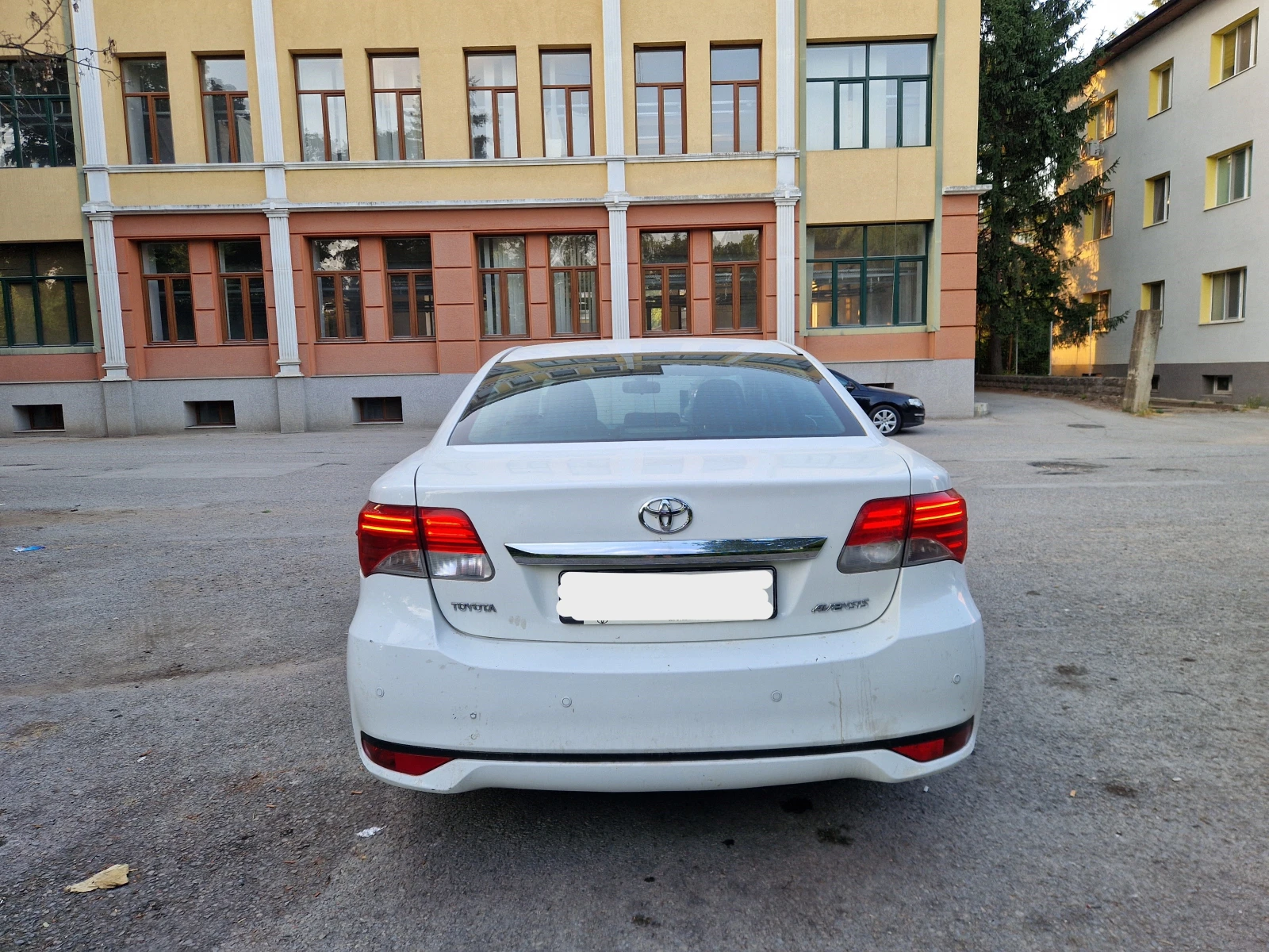 Toyota Avensis ГАЗ/1, 6 132к.с - изображение 4
