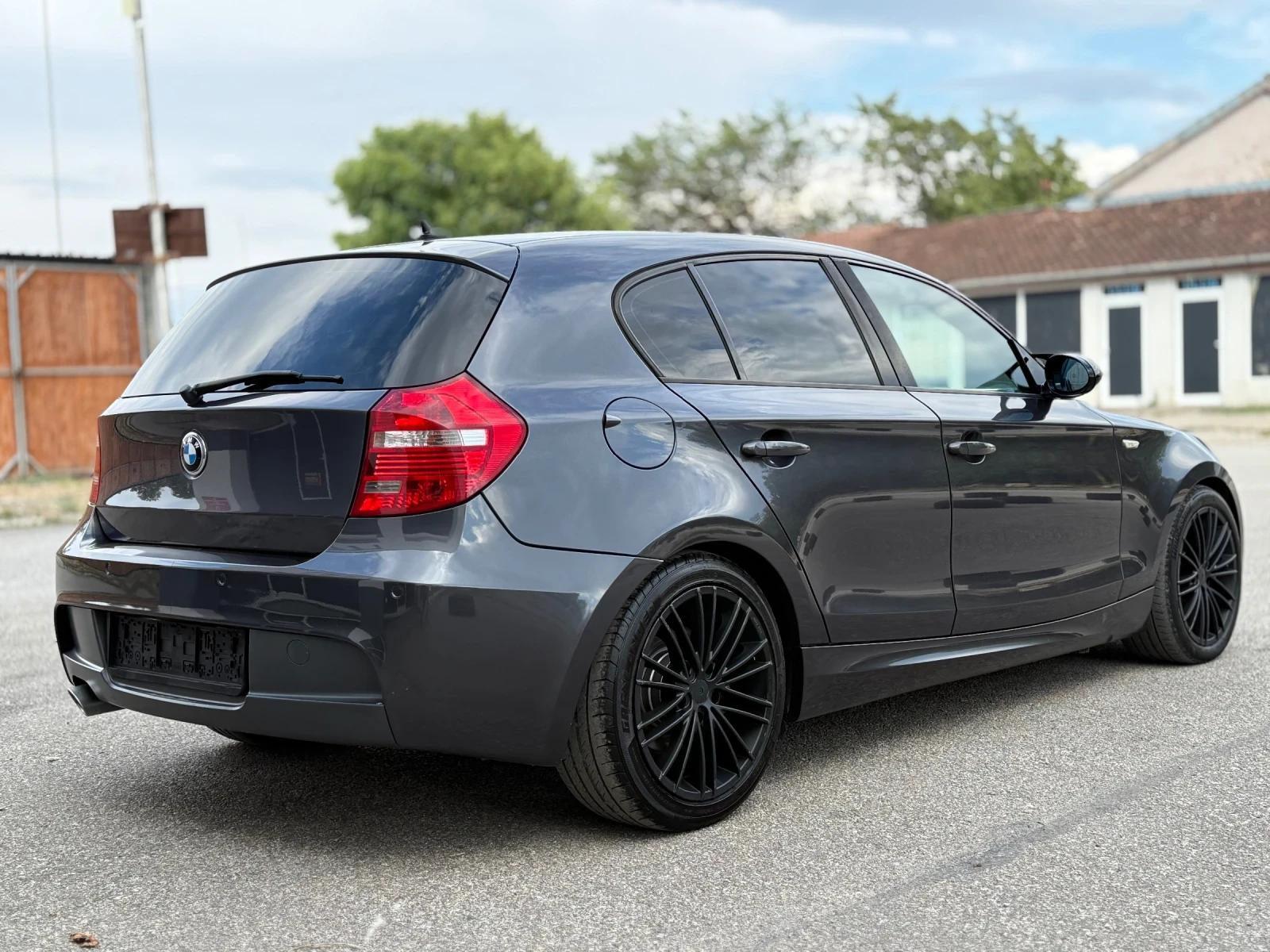 BMW 120 2.0D FACELIFT M PACKET - изображение 8
