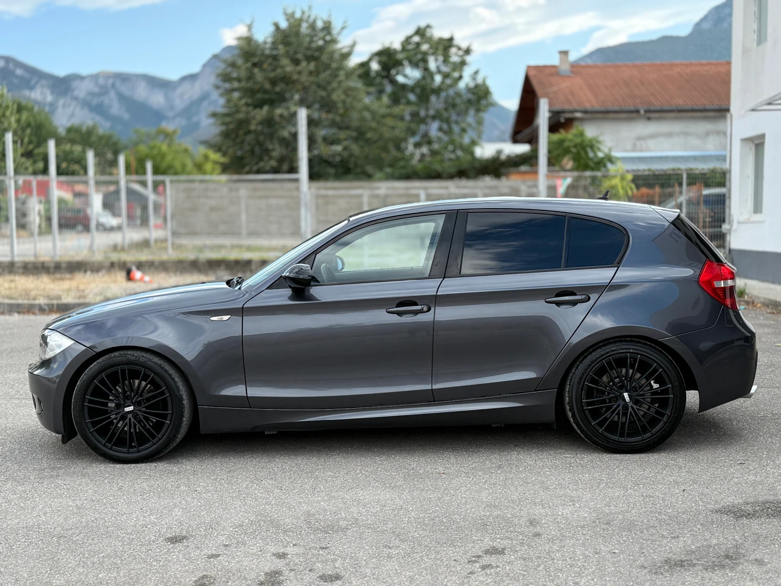 BMW 120 2.0D FACELIFT M PACKET - изображение 5