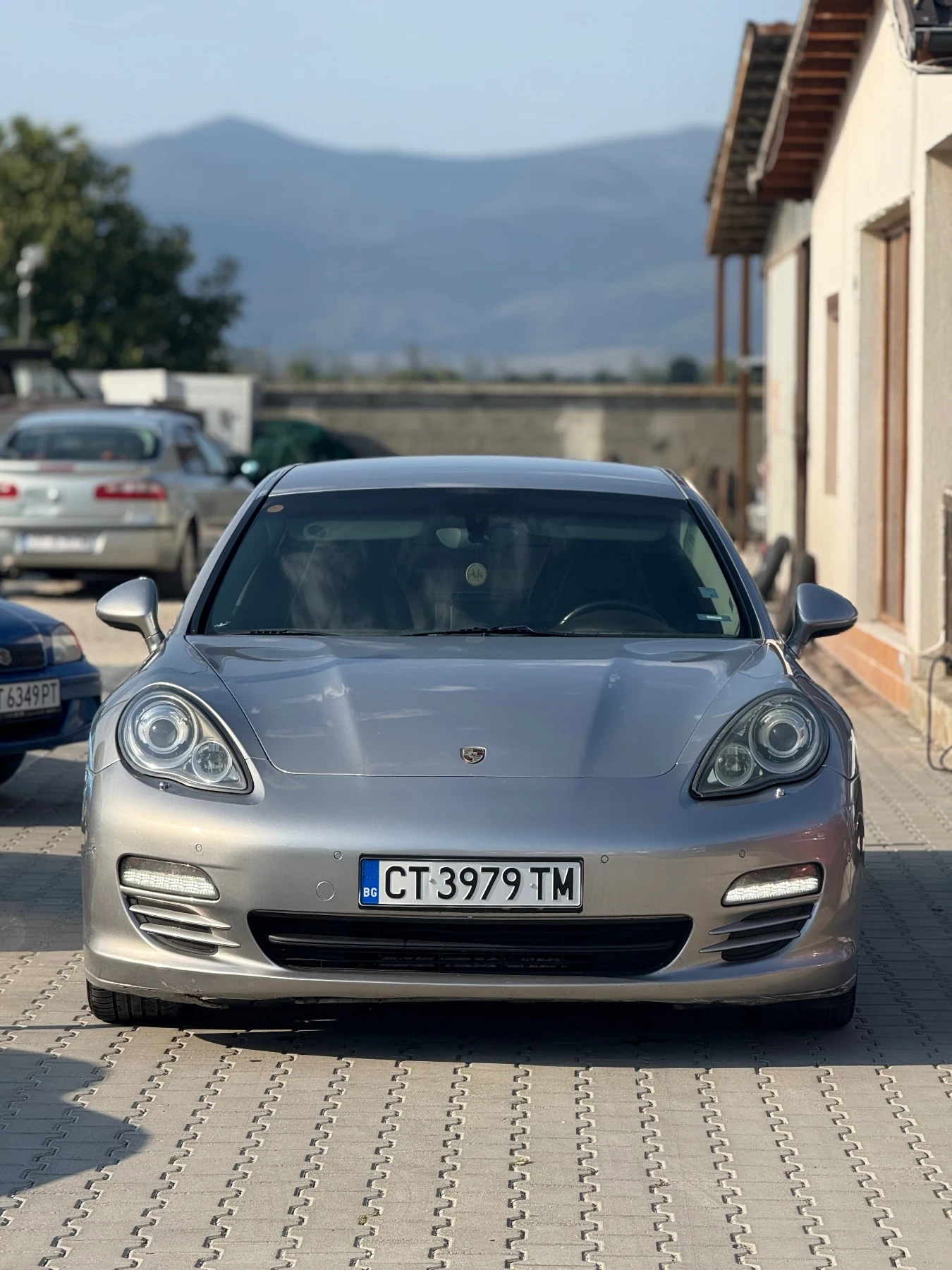 Porsche Panamera 4.8* Топ* Бартер* Лизинг* Регистирана* PDK*  - изображение 2