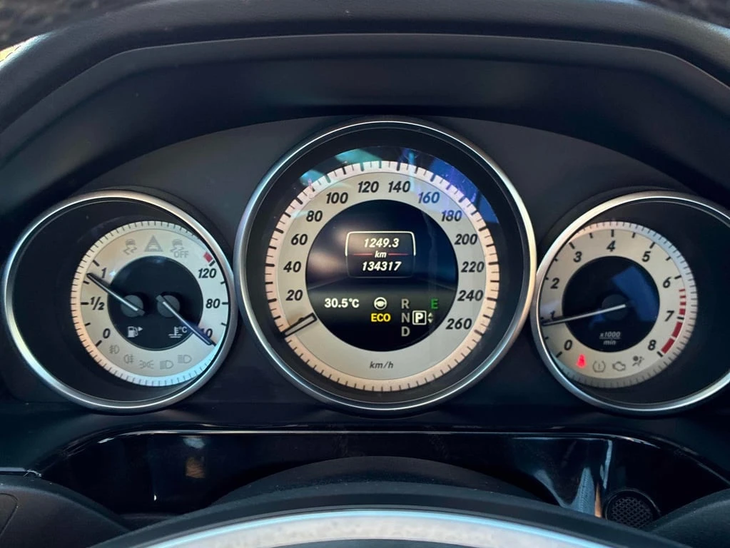 Mercedes-Benz E 55 * 550 * CARFAX *    | Mobile.bg   10