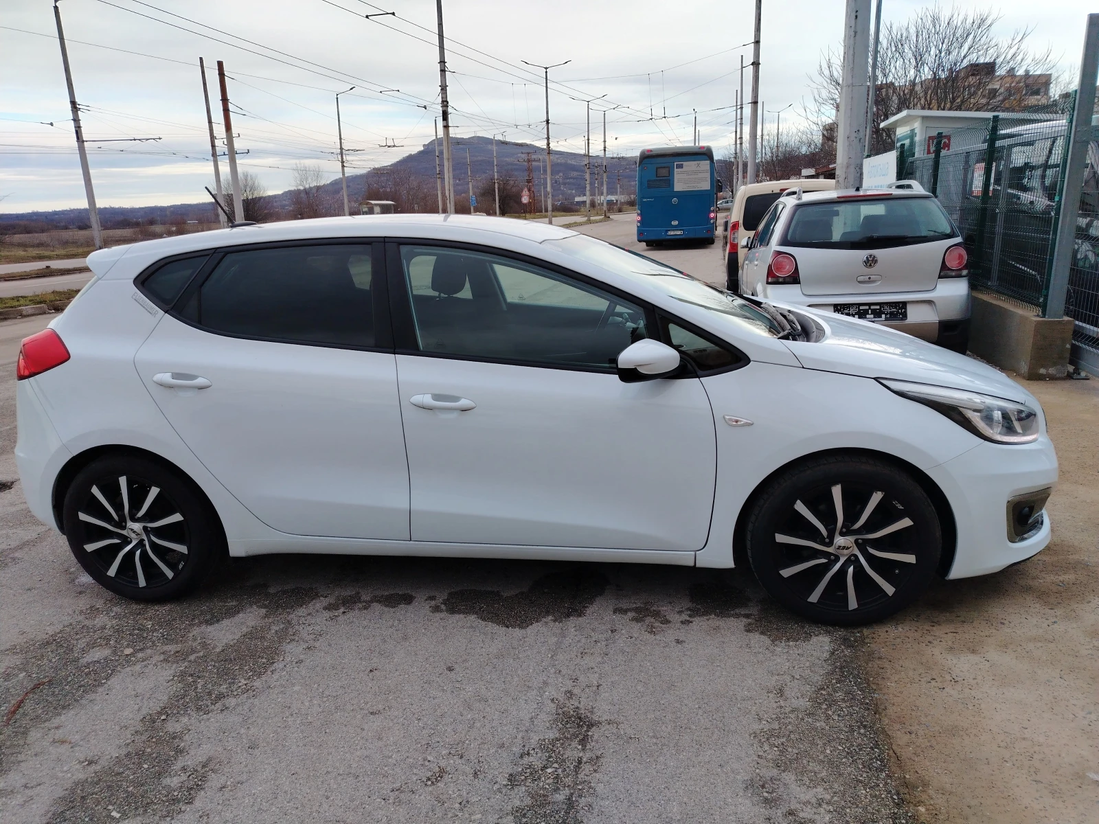 Kia Ceed 1.0 T 118000�� | Mobile.bg � ����������� 3