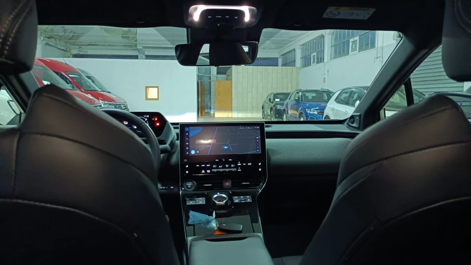 Toyota bZ4X ������� ����/����/AWD/JBL/Led/Kless/�������� | Mobile.bg � ����������� 11