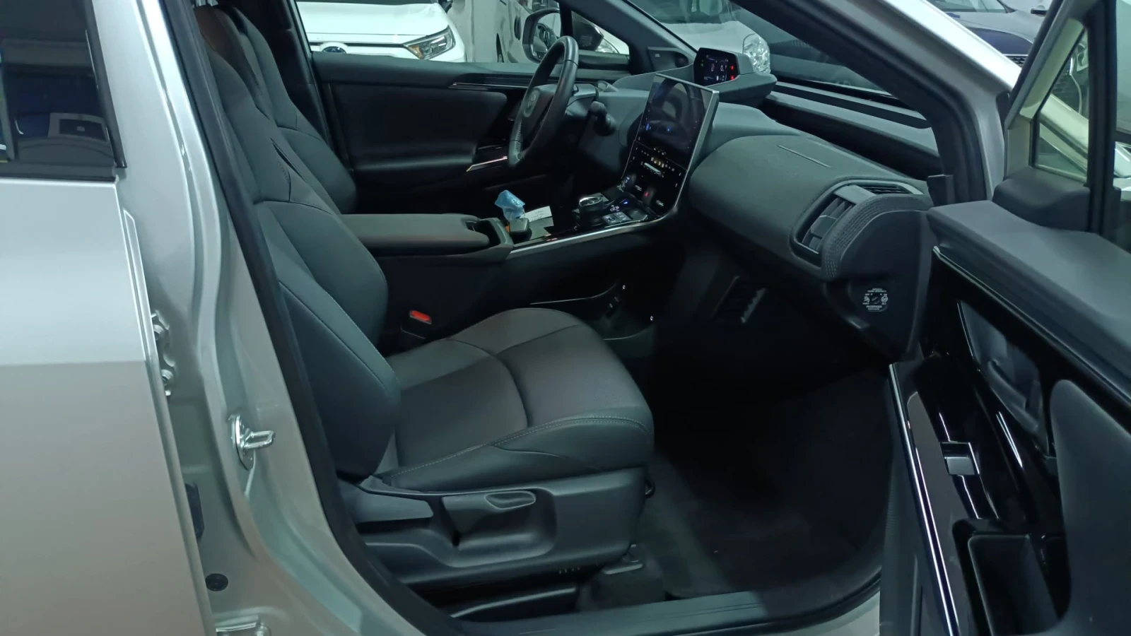 Toyota bZ4X ������� ����/����/AWD/JBL/Led/Kless/�������� | Mobile.bg � ����������� 8