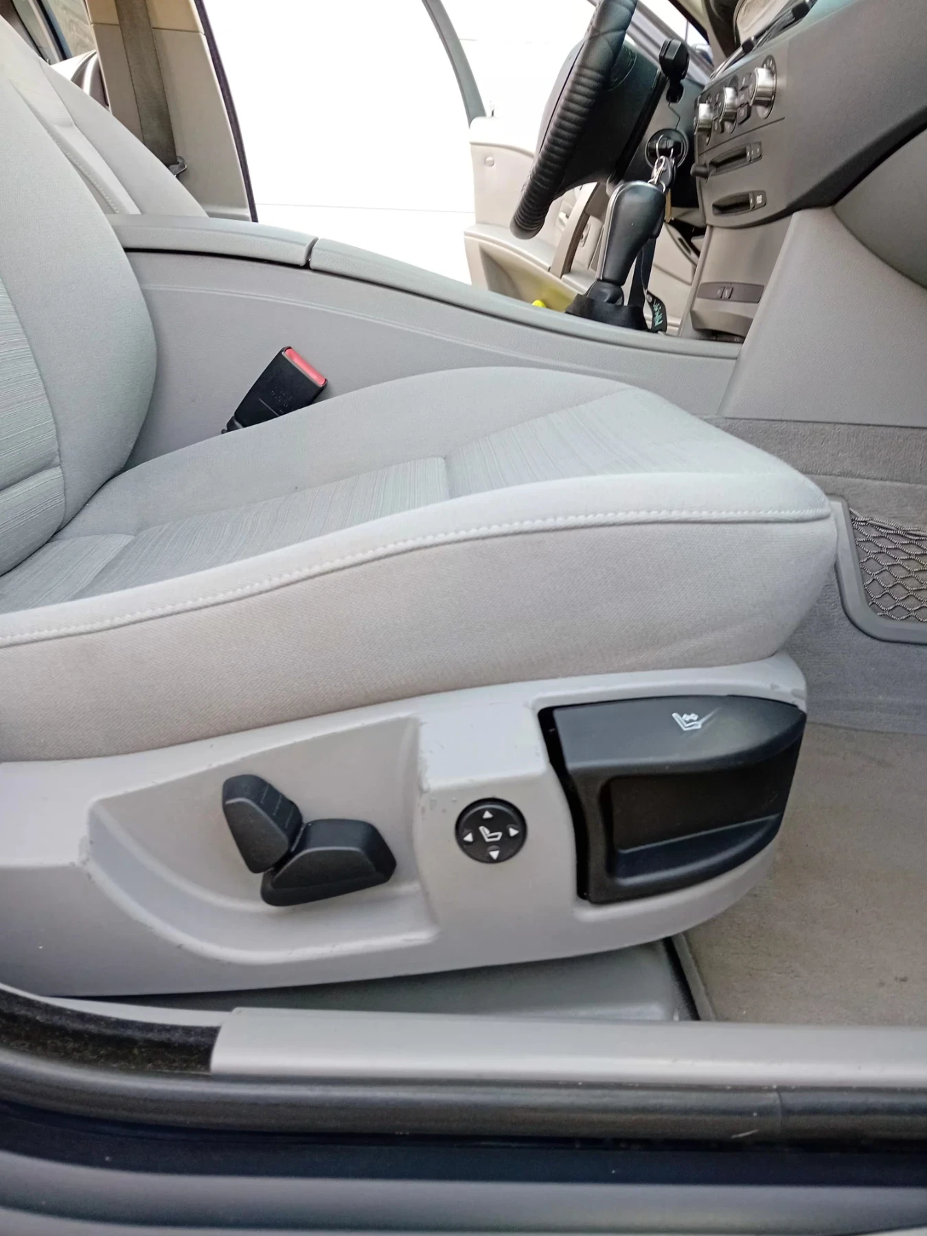 BMW 523 2.5 Бензин/Газов Инджекцион  - изображение 10