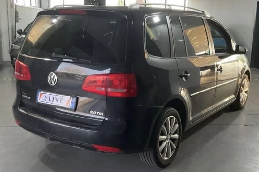 VW Touran ОЧАКВАН ВНОС 2.0TDI DSG ИТАЛИЯ , снимка 2 - Автомобили и джипове - 53878776