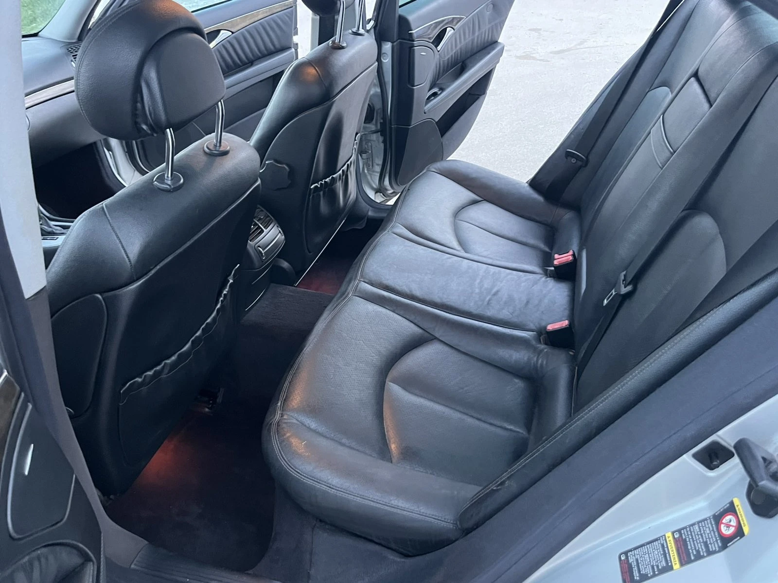 Mercedes-Benz E 270 2.7CDI 177кс AVANTGARDE КСЕНОН ПАНОРАМА, снимка 9 - Автомобили и джипове - 54240973