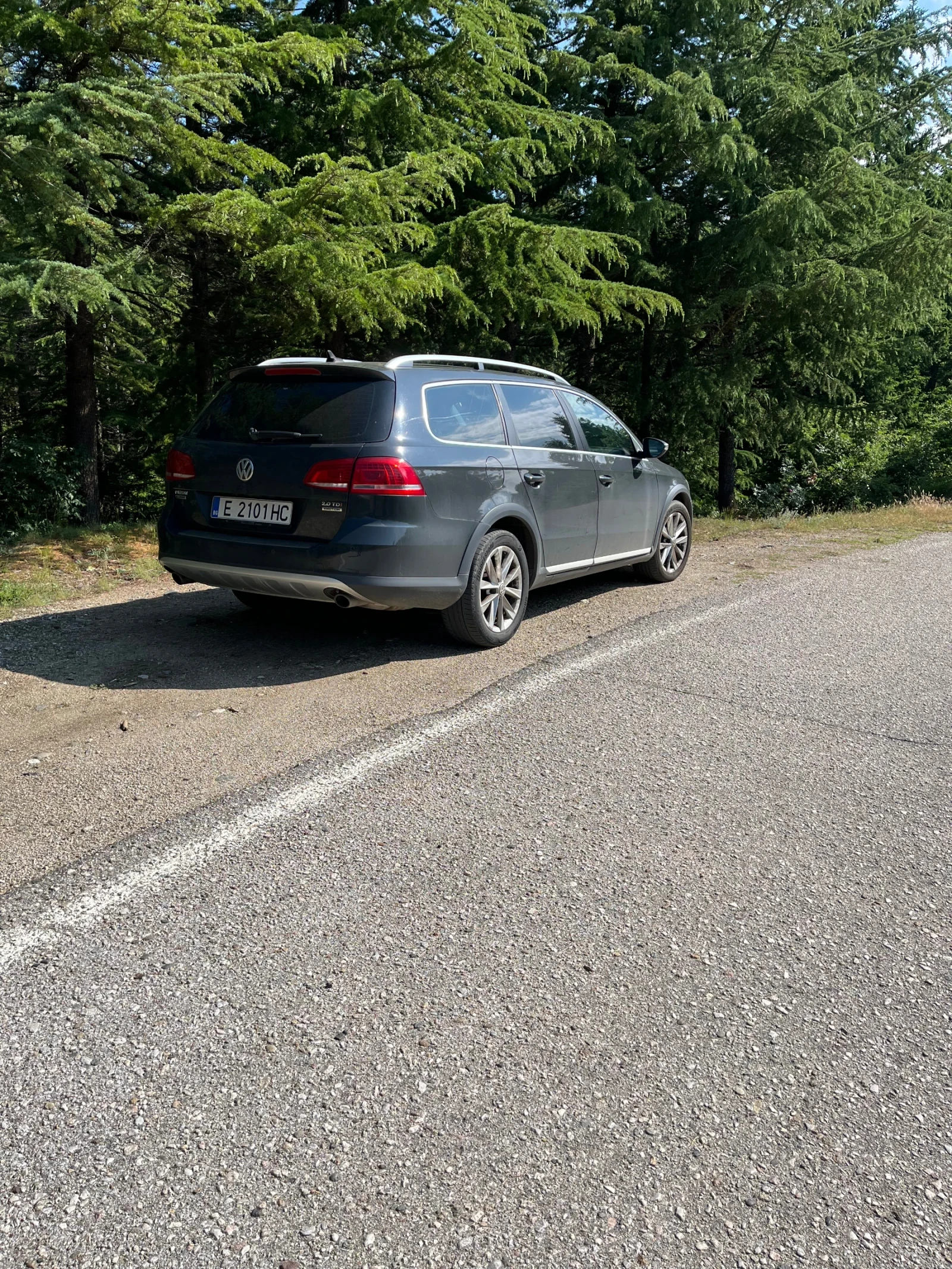 VW Alltrack 2.0 TDI 170, снимка 9 - Автомобили и джипове - 54780694