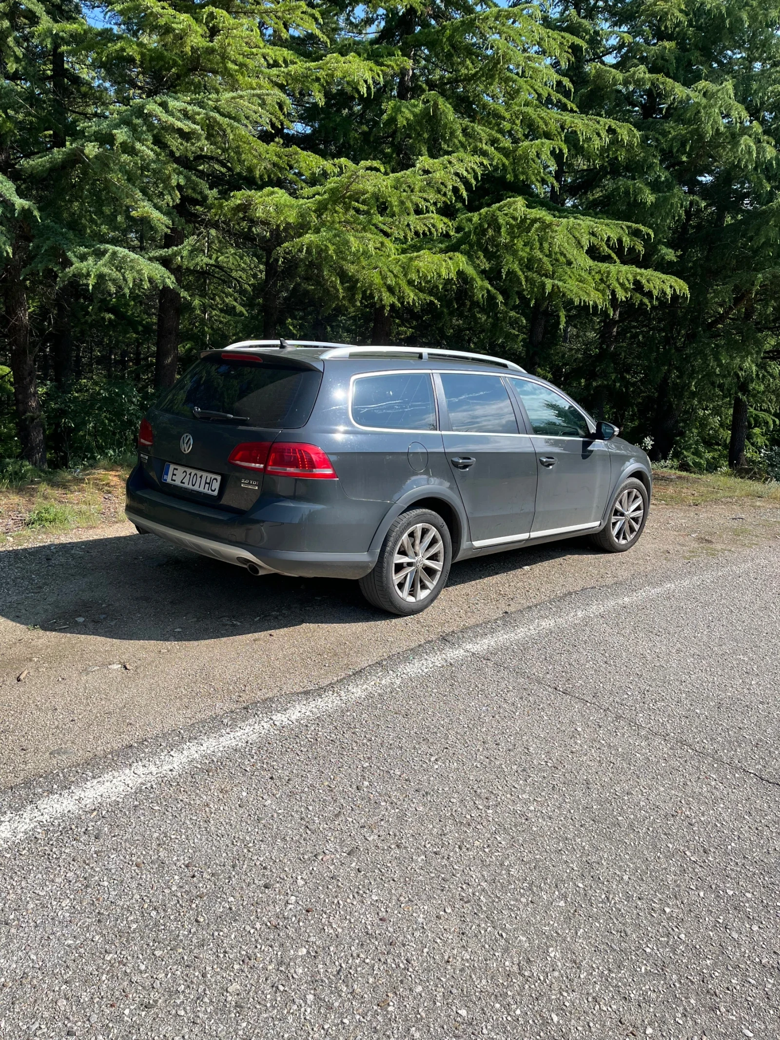 VW Alltrack 2.0 TDI 170, снимка 8 - Автомобили и джипове - 54780694