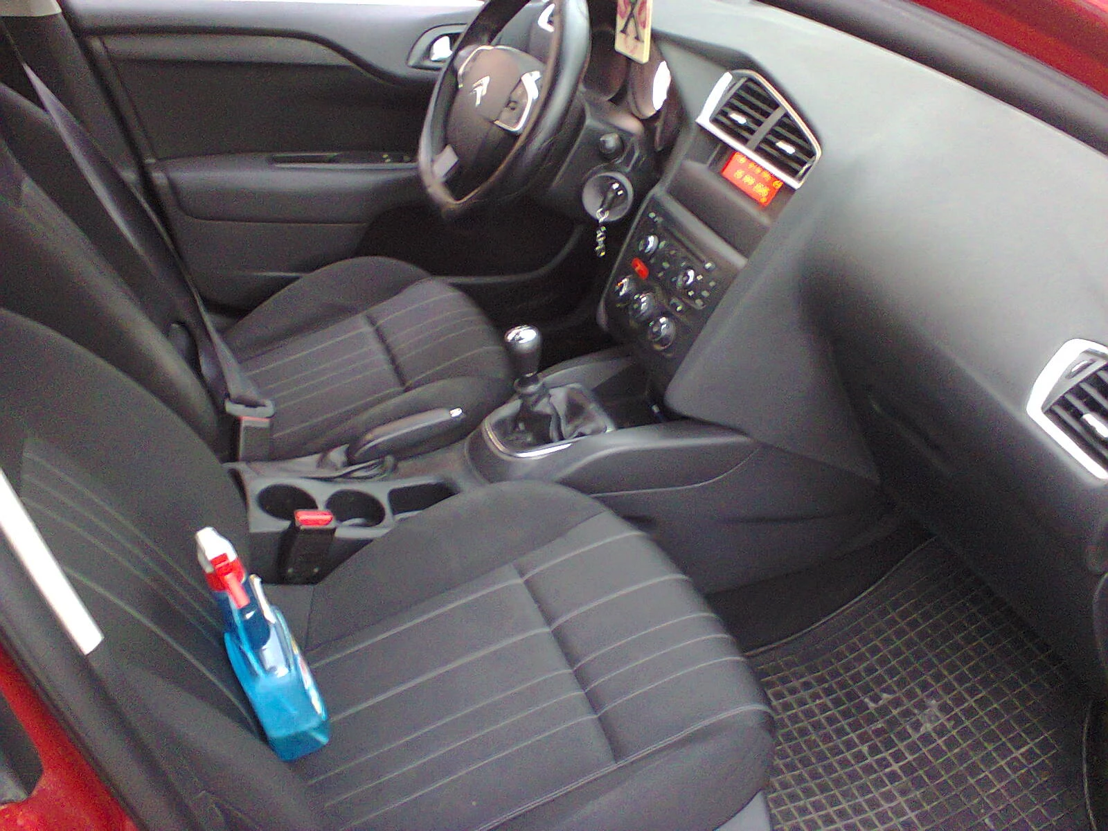 Citroen C4 1.4 i - EURO 5, снимка 17 - Автомобили и джипове - 54604439