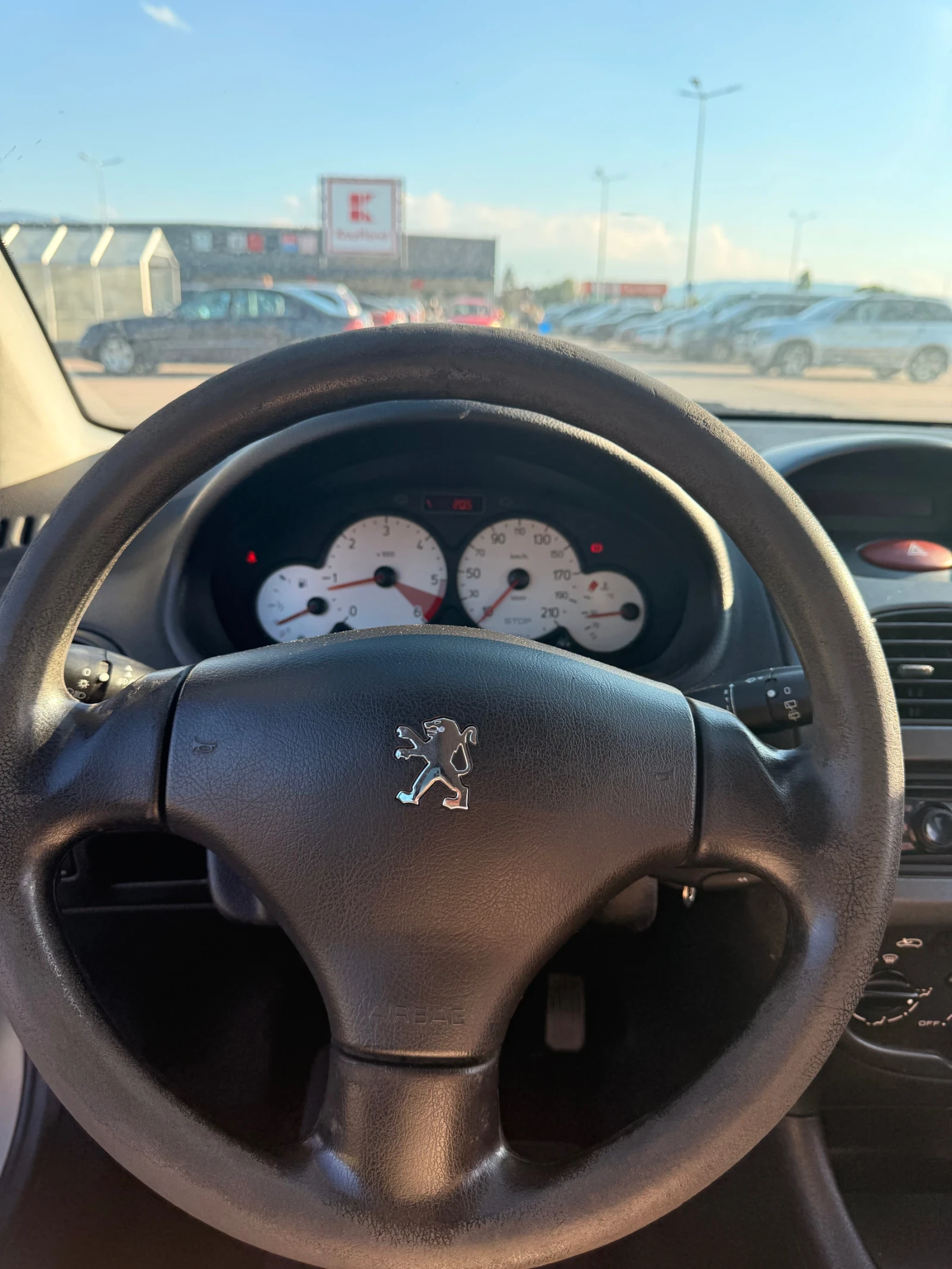 Peugeot 206, снимка 9 - Автомобили и джипове - 54840087