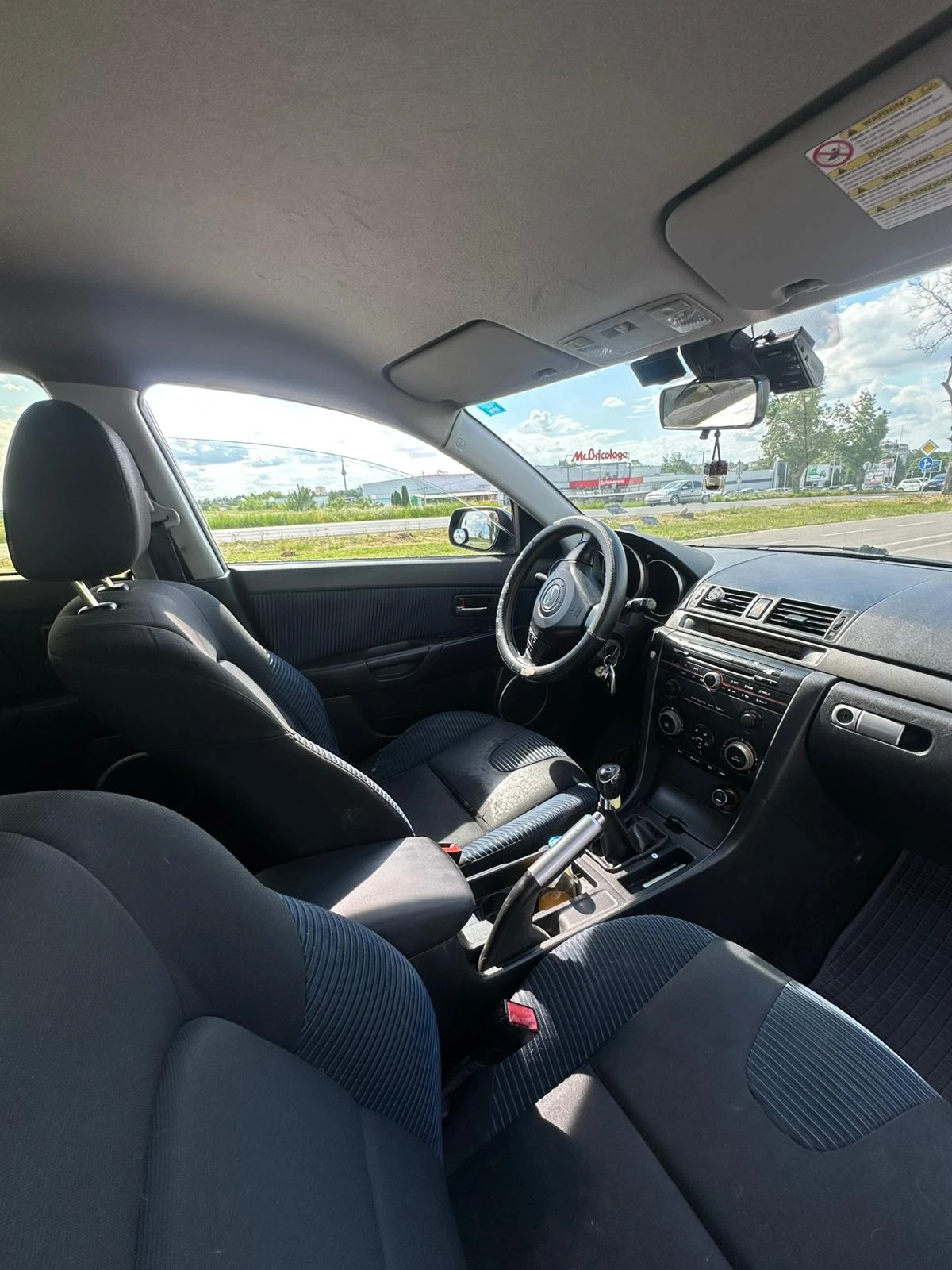 Mazda 3  2.0 бензин 150 кс, снимка 11 - Автомобили и джипове - 54869038