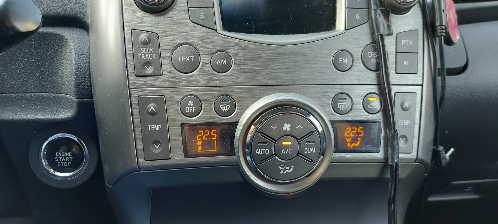 Toyota Verso VERSO 126к.с , снимка 10 - Автомобили и джипове - 55202357