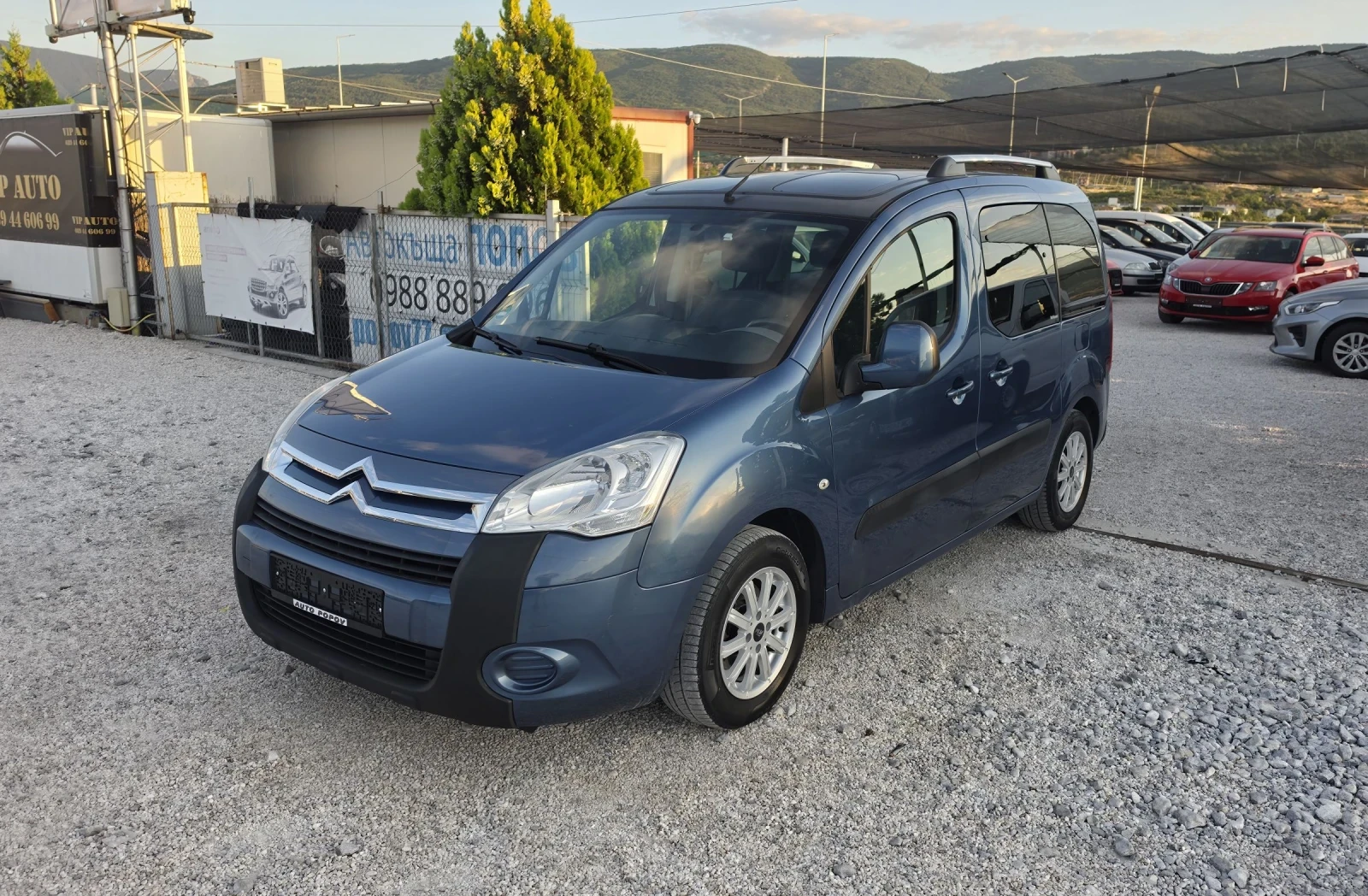 Citroen Berlingo 1.6HDI.160000км.ТОПсъстояние, снимка 16 - Автомобили и джипове - 55364674