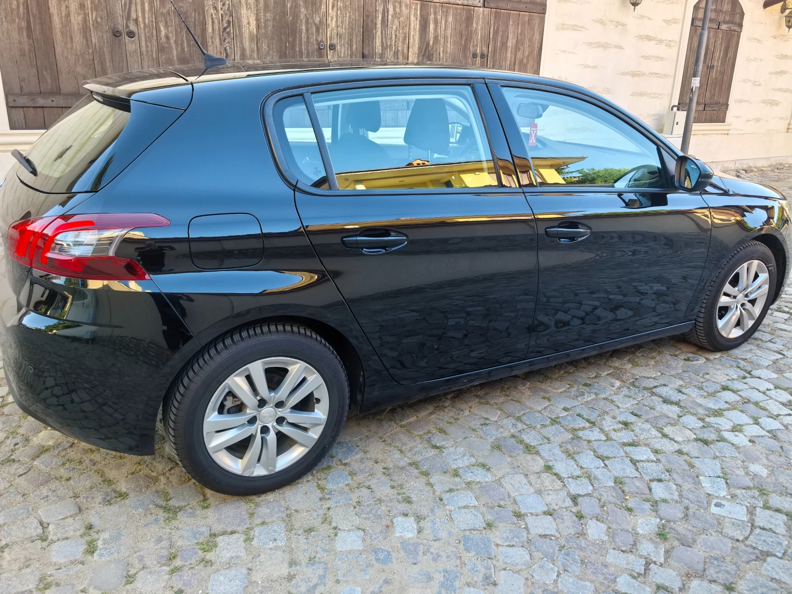 Peugeot 308 1.5BlueHDI 131kc , снимка 4 - Автомобили и джипове - 55494147