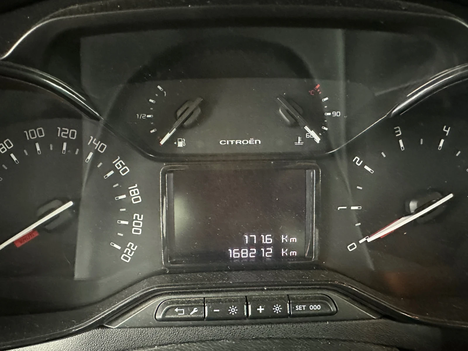Citroen C3, снимка 8 - Автомобили и джипове - 55990846