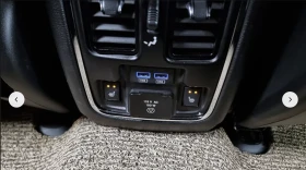 Jeep Grand cherokee OVERLAND* 3.6* V6* 8ZF* ПОДГРЕВ* ОБДУХВАНЕ* ДИСТРО, снимка 16