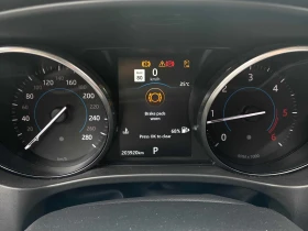 Jaguar F-PACE * R Sport * CARFAX * ОПЦИЯ ЗА ФИНАНСИРАНЕ, снимка 7