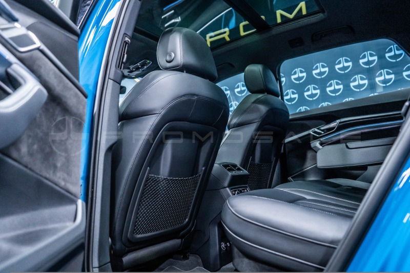 Audi E-Tron 55 quattro*Pano*LED*Подгрев, снимка 14 - Автомобили и джипове - 43033560