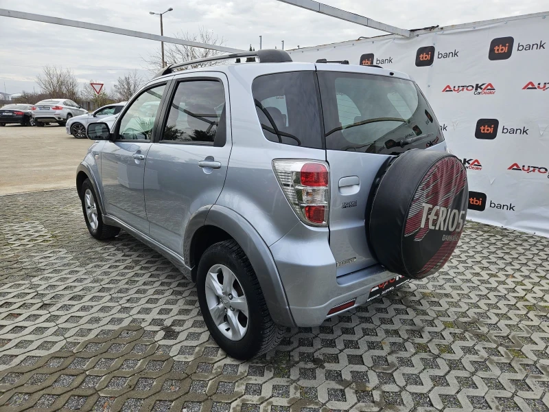 Daihatsu Terios 1.5i-105кс= 4х4= КЛИМАТРОНИК= 201.000км, снимка 5 - Автомобили и джипове - 48212827