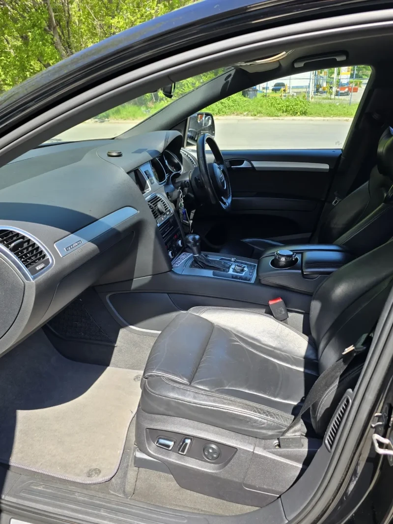 Audi Q7 Sline, снимка 13 - Автомобили и джипове - 51162259