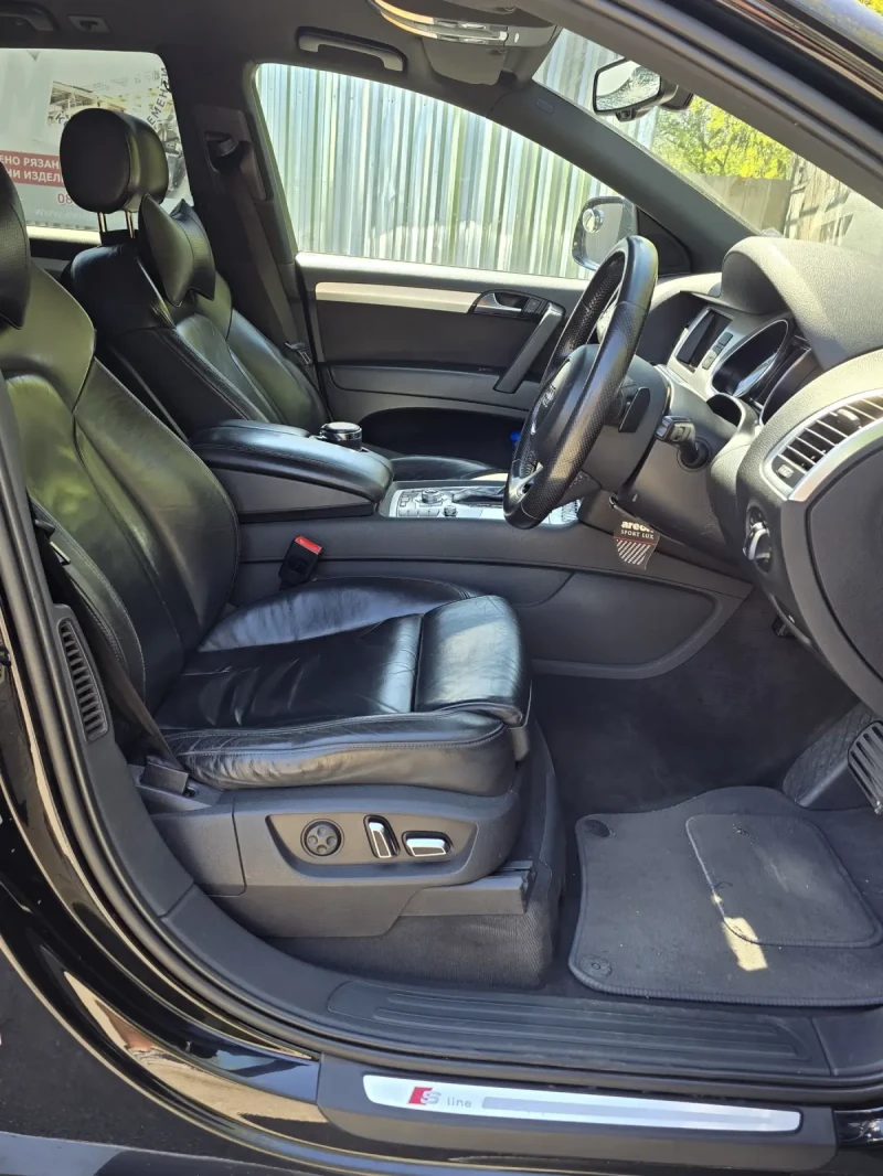 Audi Q7 Sline, снимка 11 - Автомобили и джипове - 51162259
