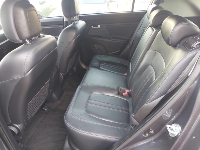 Kia Sportage 2, 0D 136ps 4x4 КОЖА , снимка 8 - Автомобили и джипове - 49621399