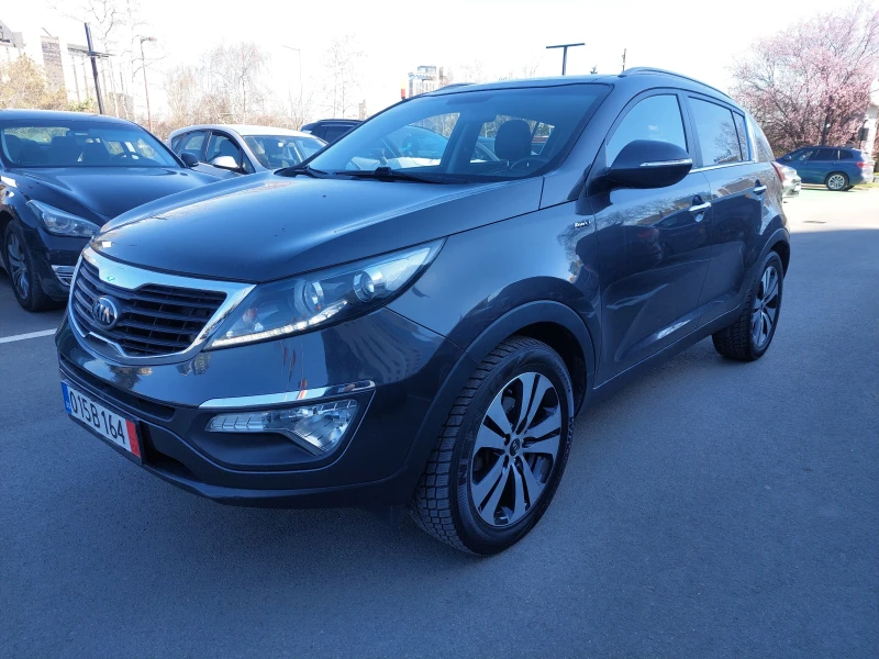 Kia Sportage 2, 0D 136ps 4x4 КОЖА , снимка 2 - Автомобили и джипове - 49621399