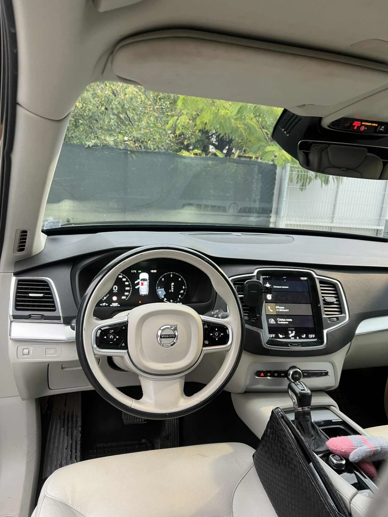 Volvo Xc90, снимка 3 - Автомобили и джипове - 52080231
