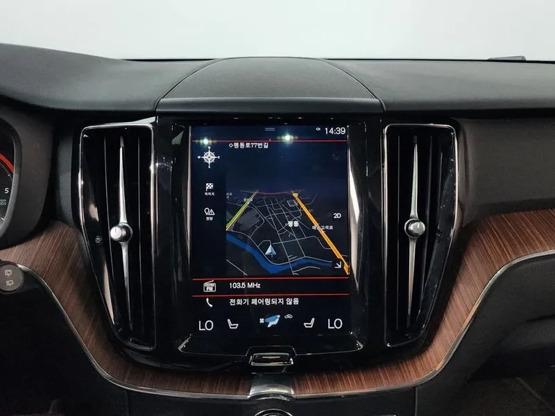 Volvo XC60 D5 MOMENTUM | Mobile.bg � ����������� 12