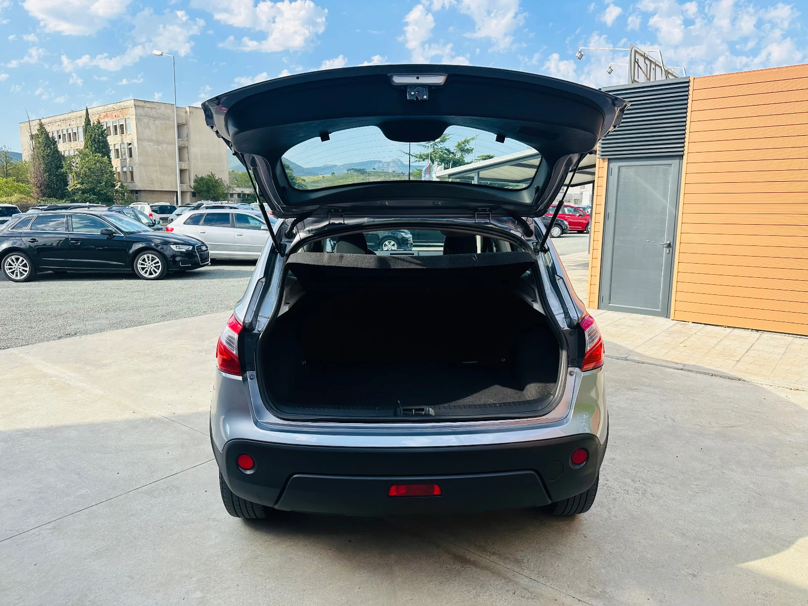 Nissan Qashqai 1.5 DCI  | Mobile.bg   14