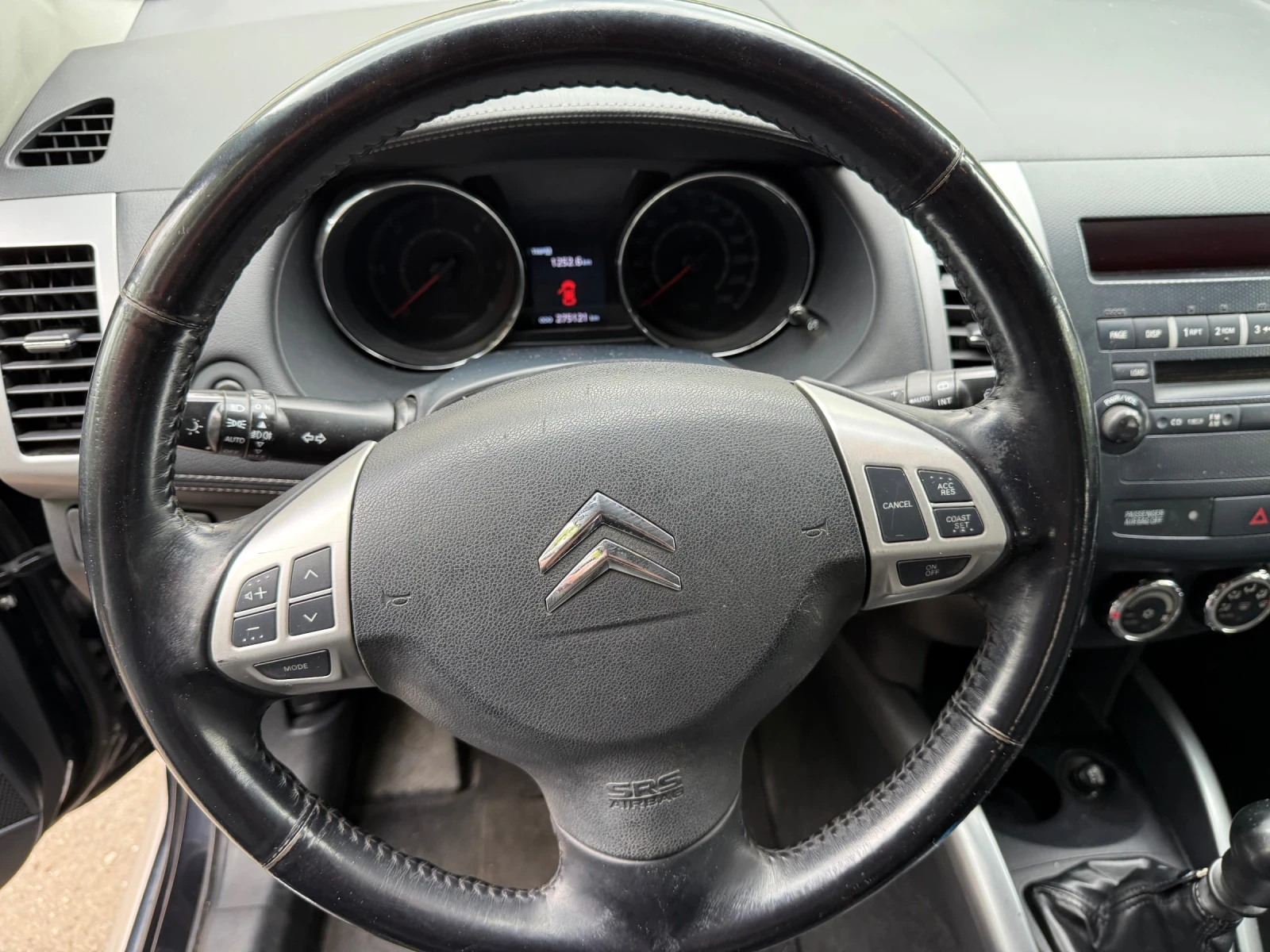Citroen C-Crosser 2.2HDI, 4x4 - изображение 10