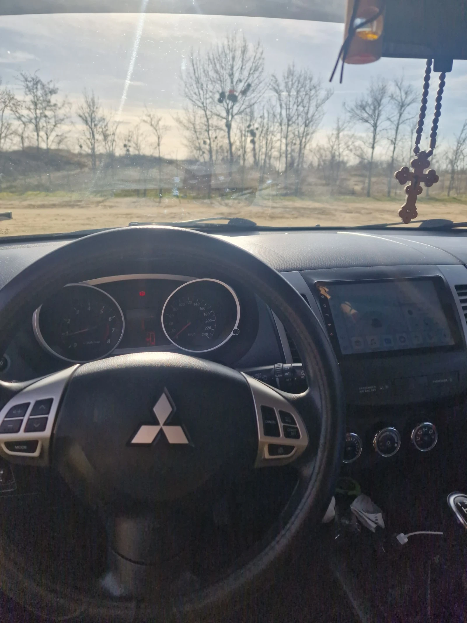 Mitsubishi Outlander | Mobile.bg � ����������� 10
