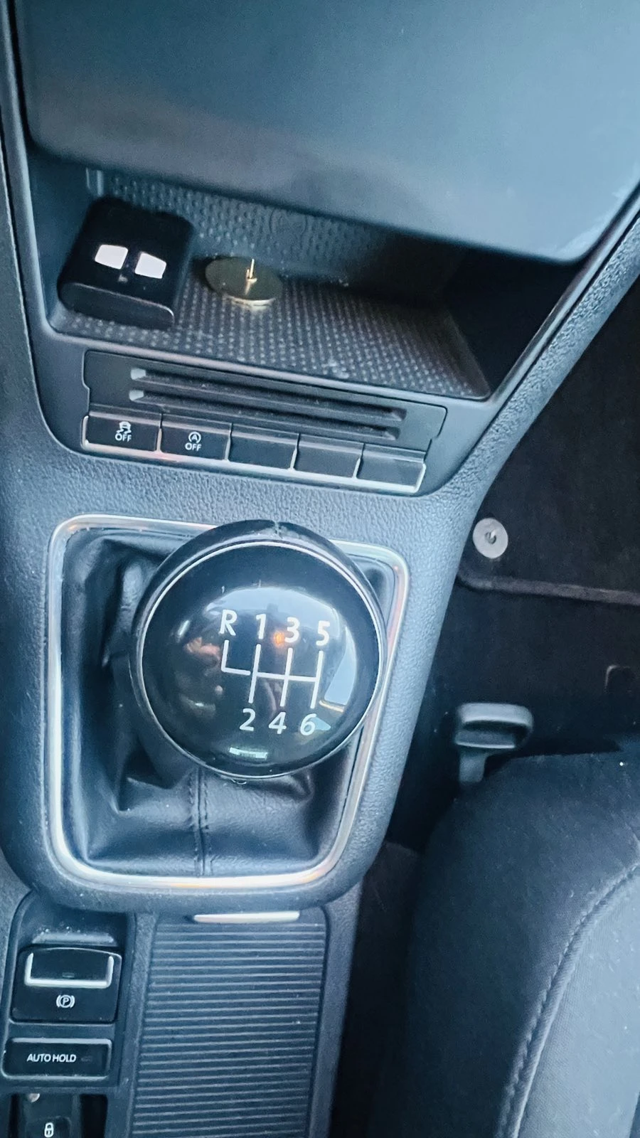 VW Tiguan 1, 4 TSI, снимка 12 - Автомобили и джипове - 53773338