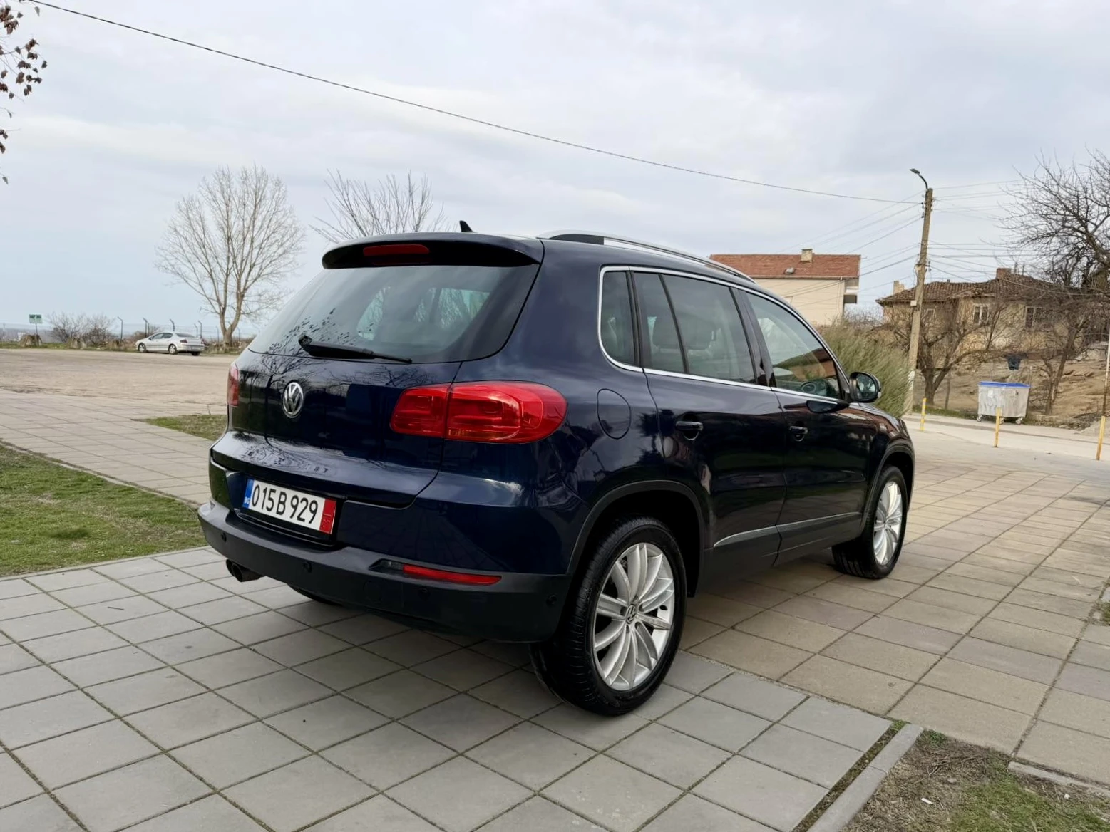 VW Tiguan Highline* Facelift* DSG* 4Motion* LED* , снимка 7 - Автомобили и джипове - 53941396
