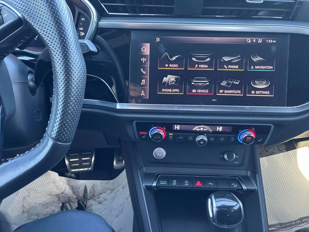 Audi Q3 QUATTRO * FULL S LINE* ДИСТРОНИК* ПАНОРАМА* FULLMA, снимка 9 - Автомобили и джипове - 54001698