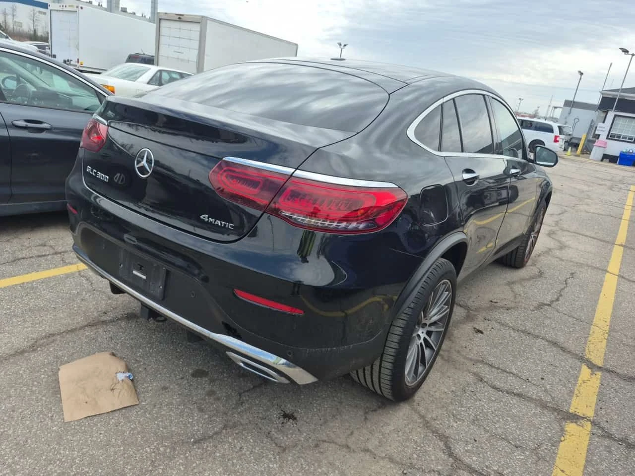 Mercedes-Benz GLC 300 ПАМЕТ| ПАНОРАМА| 2 КЛЮЧА| , снимка 3 - Автомобили и джипове - 54341363